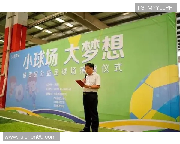 墙上贴的男足球明星背后的故事与他们的梦想与奋斗历程 墙上贴的男足球明星背后的故事与他们的梦想与奋斗历程